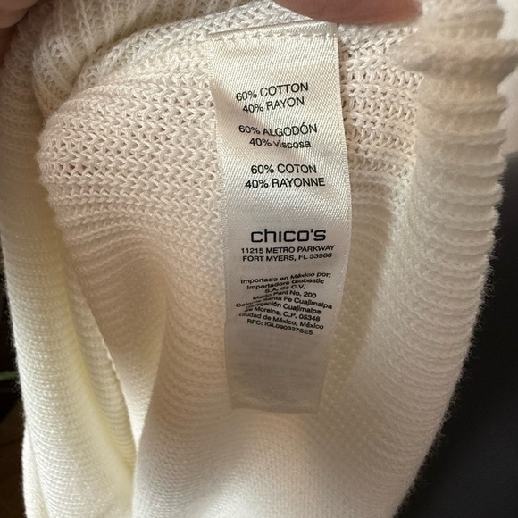 Chicos Ivory Women's Sz 1 (US Sz 6-8) v-Neck Butterfly Long Sleeve Sweater - Picture 4 of 5